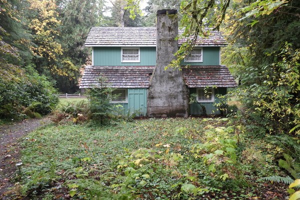 McKenzie Bridge Country Place