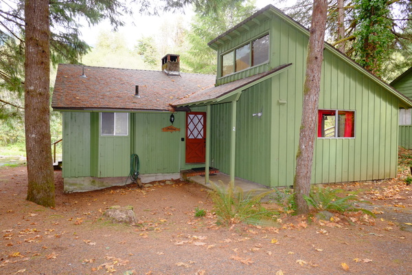 Steelhead Cabin